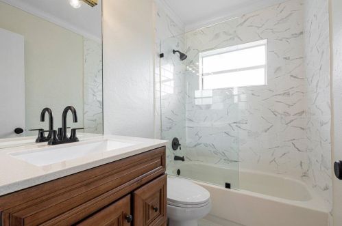 658 Palmetto Park Rd, Boca Raton FL  33486-3560 exterior