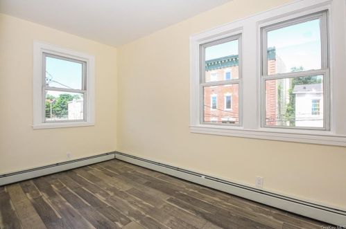 17 High St, Mount Vernon NY 10550-1809 exterior