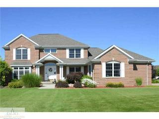 12830 Paradise Dr, Dewitt, MI 48820-7853