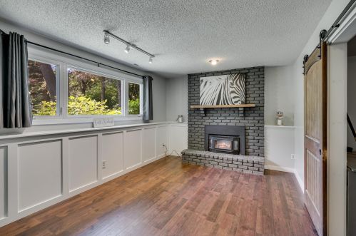 1480 3 Oaks Ave, Maple Plain MN 55359-9528 exterior