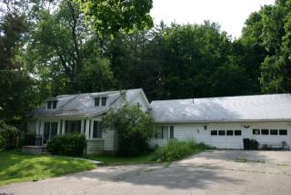 839 Rockport Rd, Hackettstown, NJ 07840-3466