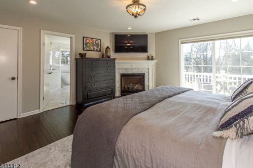 3 Marion Ln, Scotch Plains NJ 07076-2924 exterior