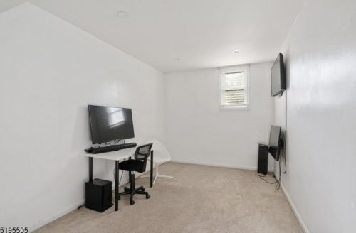 7 Berry Rd, Wantage NJ 07461-3009 exterior