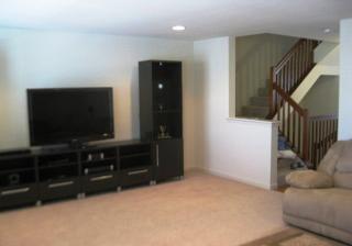 271 Thrush Dr, Hummelstown PA  17036-8835 exterior