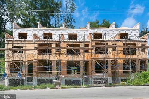 248 Fountain St, Philadelphia PA 19128-4508 exterior