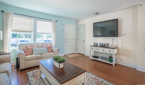 138 Frederick Ave, Babylon NY exterior