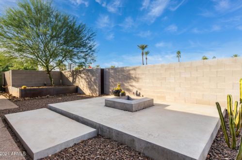 4027 45 Pl, Phoenix AZ 85050-6843 exterior