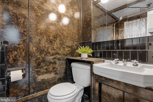 801 Pasadena Dr, Somerdale NJ  08083-1901 exterior