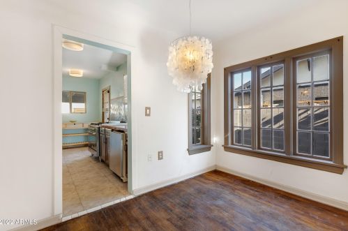 2515 10 St, Phoenix AZ 85020-5821 exterior