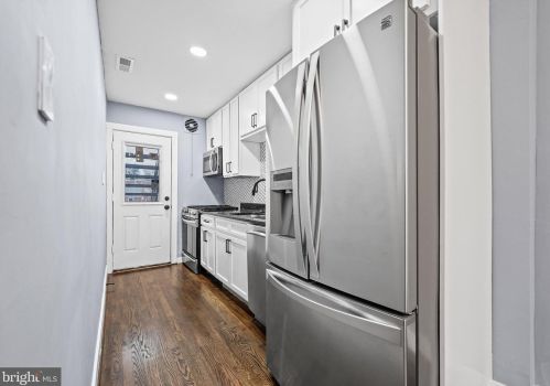 432 Burbank St, Washington DC 20019-4229 exterior