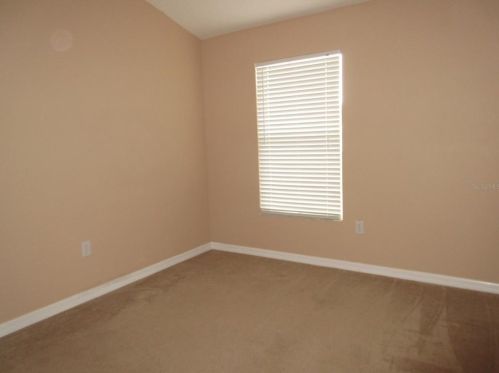 9417 Park Village Dr, Tampa FL  33626-5148 exterior