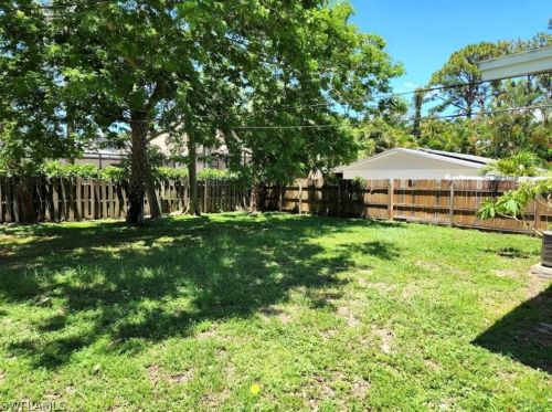 769 95th Ave, Naples, FL 34108-2456