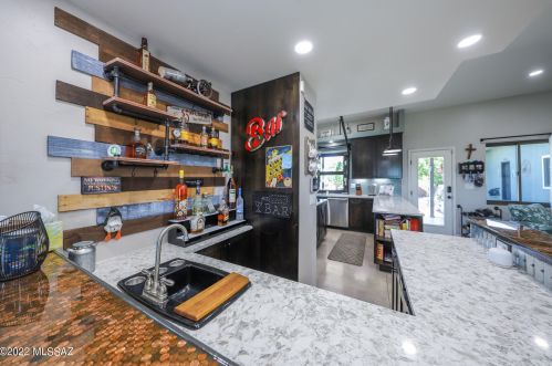 540 Camino Del Codorniz, Tucson AZ 85748-7110 exterior