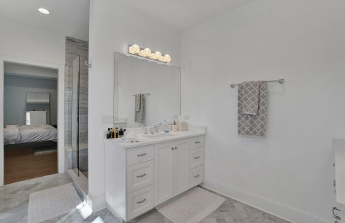 292 Fremont Ave, Elmhurst IL 60126-2200 exterior