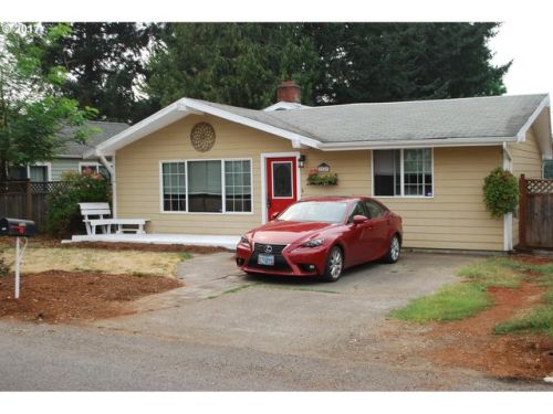 2243 105th Ave, Portland, OR 97216-3046