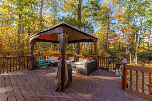 1765 Moss Rdg Rd, Ely MN 55731-9705 exterior