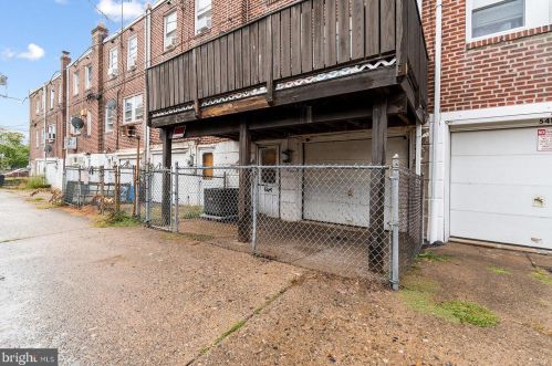 5411 Erdrick St, Philadelphia PA 19135-1013 exterior