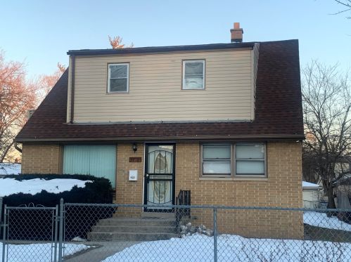 4416 62nd St, Milwaukee, WI 53220-3406