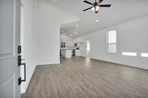 1471 Cathey Dr, Denison TX  75020-4564 exterior