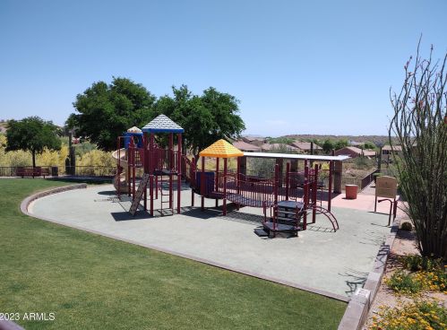 35826 33rd Ln, Phoenix AZ  85086-4201 exterior