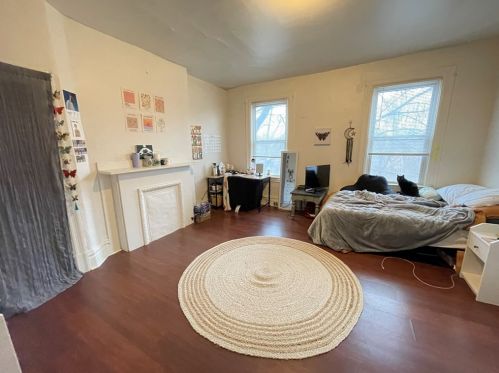 3221 Niagara St, Pittsburgh PA  15213-4221 exterior