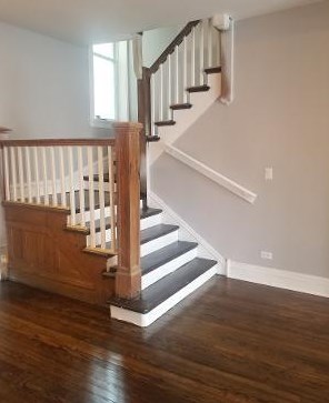 4113 Gladys Ave, Chicago IL 60624-3021 exterior