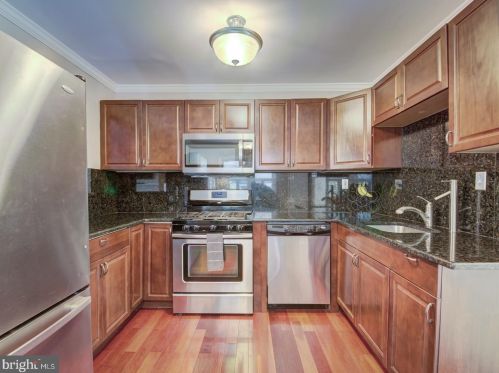 7833 Martha Washington St, Alexandria VA  22309-1346 exterior