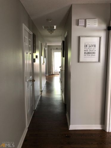 2418 Charleston Pointe Ct, Atlanta GA  30316-3027 exterior