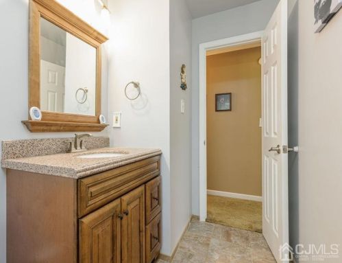 9 Tompkins Rd, Old Bridge NJ 08857-1846 exterior