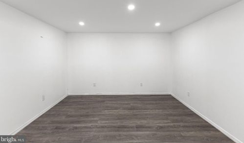 12 Allegheny Ave, Trenton NJ exterior