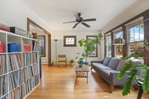 5223 Leamington Ave, Chicago, IL 60638-3027