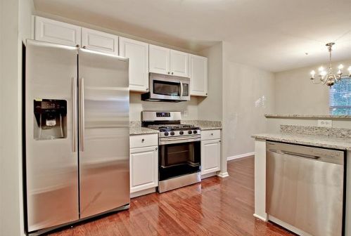 3404 Scenic Ct, Parsippany, NJ 07834-3479