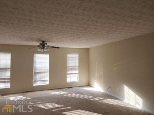 1732 Redan, Lithonia GA  30058-2610 exterior