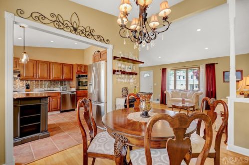 31 Karl Dr, Old Bridge NJ 08857-2525 exterior