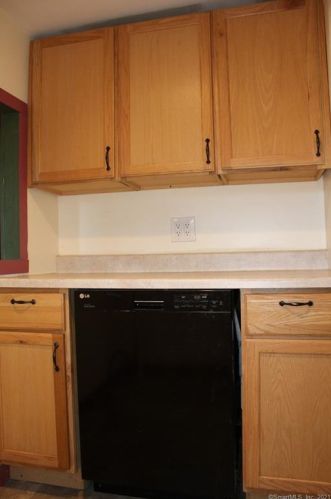 415 Norfolk Rd, Torrington CT 06790-2717 exterior