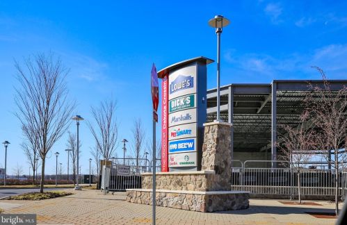 2905 Carlton Ave, Washington DC 20018-2615 exterior