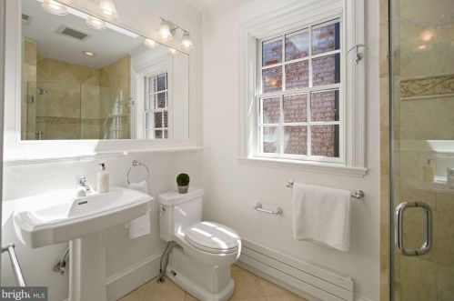 1677 32 St, Washington DC 20007-2931 exterior