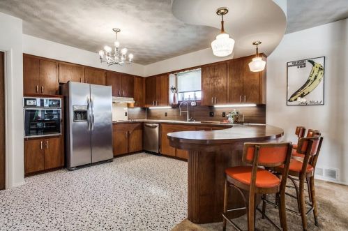 3130 Cliffoak Dr, Dallas TX 75233-2617 exterior