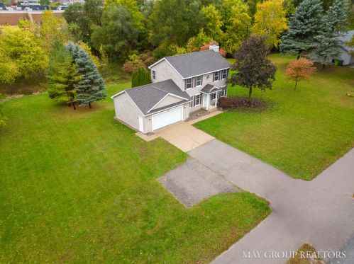 2061 Dunnigan Ave, Grand Rapids, MI 49525-9705