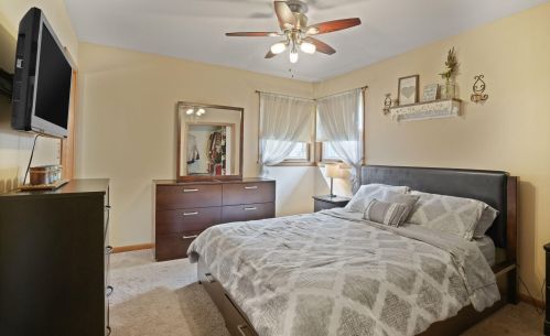 7925 Holt Ave, Milwaukee WI 53219-3845 exterior