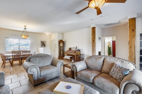 46925 40th Dr, Phoenix, AZ