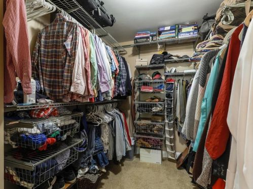 2070 Hatteras Way, Atlanta GA 30318-1083 exterior