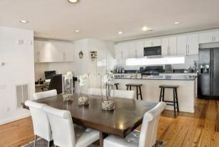 1330 Rosalie St, Houston TX  77004-2844 exterior