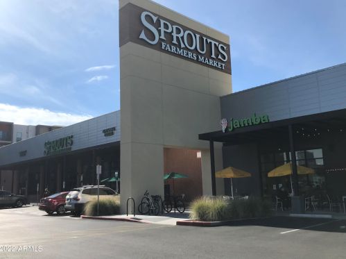 2930 17 Ave, Phoenix AZ exterior