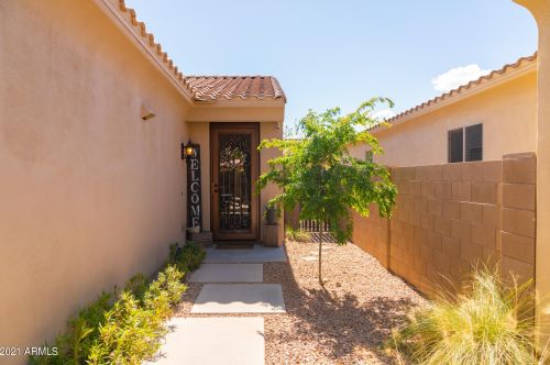 253 Jade Dr, Chandler AZ 85286-1646 exterior