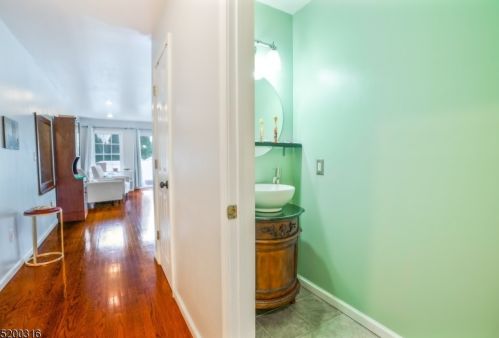 708 Front St, Plainfield NJ 07060-1033 exterior