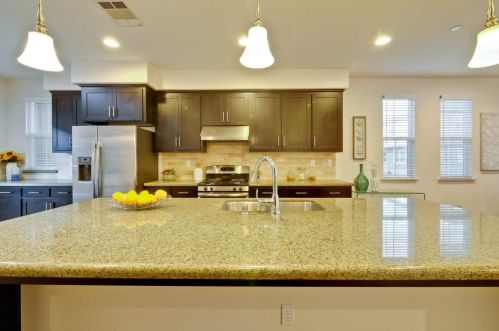 1924 Lee Way, Milpitas CA 95035-9014 exterior