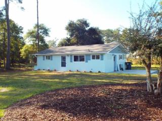 2787 Sea Aire Dr, Supply NC  28462-2478 exterior