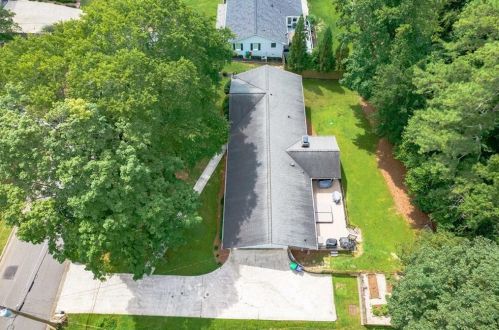 4882 Cambridge Dr, Atlanta GA 30338-5049 exterior