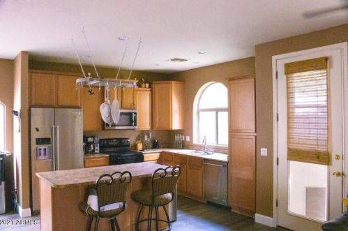 1843 Dunbar Dr, Phoenix AZ 85041-6350 exterior